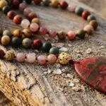Collar Largo Boho con Gran Colgante de Jaspe Red Creek