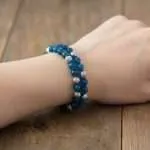 Pulsera de la paz y la templanza con piedra de apatita