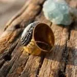 Anillo de la ayuda a la expresión con amazonita