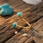 Anillo de la sintonía espiritual con turquesa
