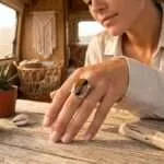 Anillo del tercer ojo con piedra de ojo de tigre