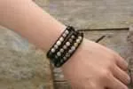 Pulsera del otoño eterno con piedras de ónix, ojo de tigre, jaspe y ágata