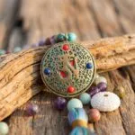 Collar Japa Mala de 108 cuentas del Nepal con piedras energéticas