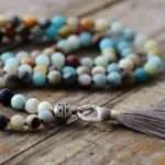 Collar Japa Mala tibetano de 108 cuentas con amazonita, ágata y jaspe