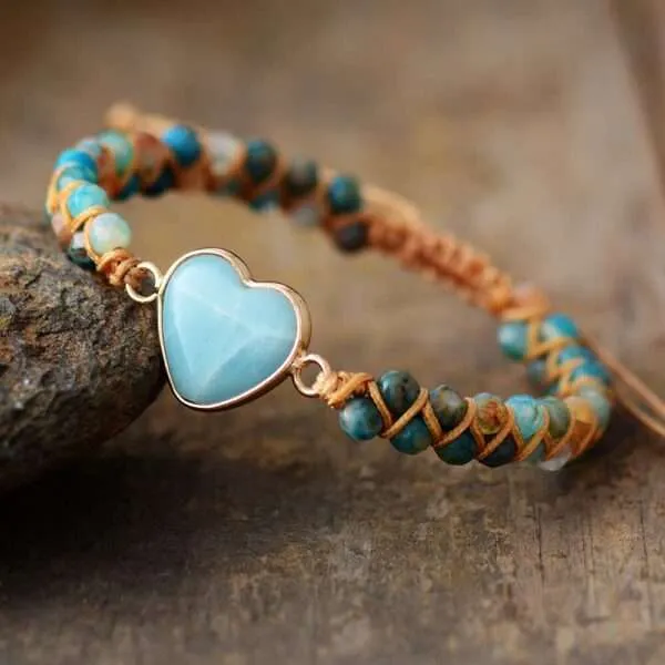 Pulsera de macramé de apoyo al chakra del corazón con amazonita y ónix