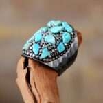 Anillo boho de la protección del alma con hematita e incrustaciones de turquesa