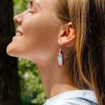 Pendientes boho chic del equilibrio en las emociones con piedras de jaspe