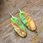 Pendientes boho chic de los viajes cuánticos con piedras de jaspe