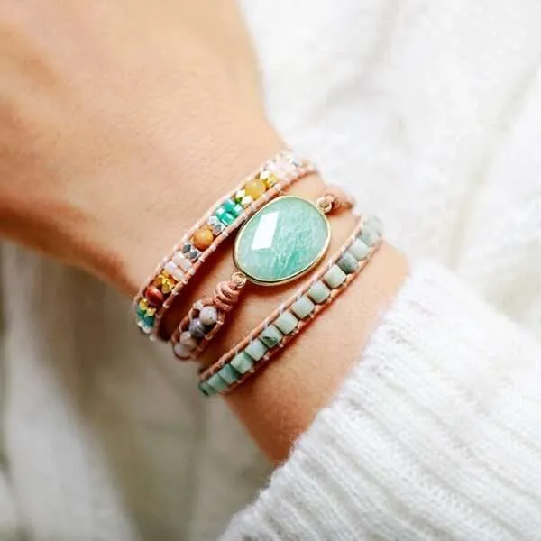 Pulsera boho del alivio a los traumas emocionales con piedra de amazonita