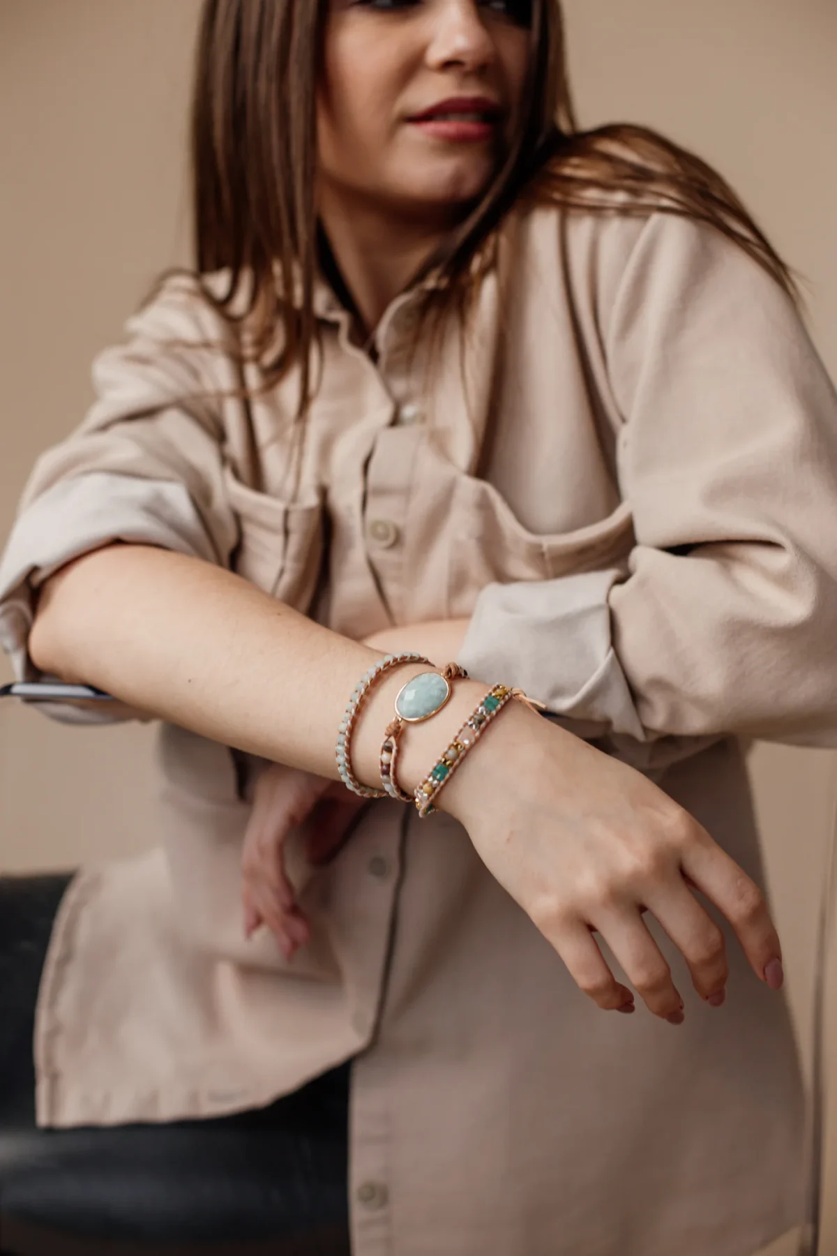 Pulsera boho del alivio a los traumas emocionales con piedra de amazonita