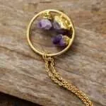 Collar del alivio al estrés geopático con piedras naturales de amatista