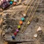 Collar Boho de los Siete Planos con Piedras Naturales