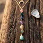 Collar Boho de los Siete Planos con Piedras Naturales