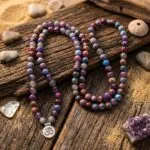 Collar Japa Mala 108 cuentas con jaspe imperial, amatista y medallón OM