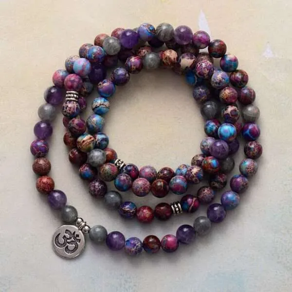 Collar Japa Mala 108 cuentas con jaspe y medallón con símbolo OM