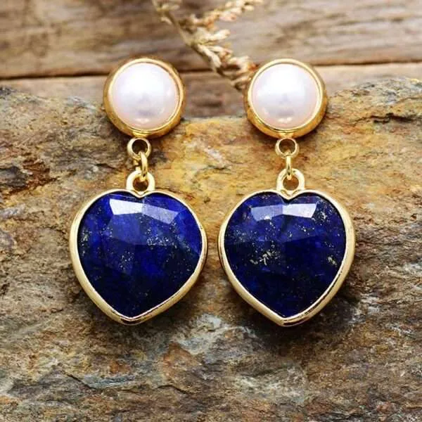 Pendientes del amor fructífero en forma de corazón con amatista, lapislázuli u ónix negro