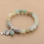 Pulsera medallón del árbol de la vida con howlita, cuarzo rosa o amazonita