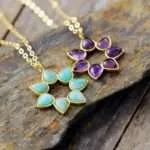 Collar boho de la flor que no se marchita con piedras de amazonita o amatista