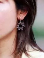 Pendientes boho de la flor que no se marchita con piedras de amazonita o amatista