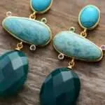 Pendientes originales gypsy con tres piedras semipreciosas