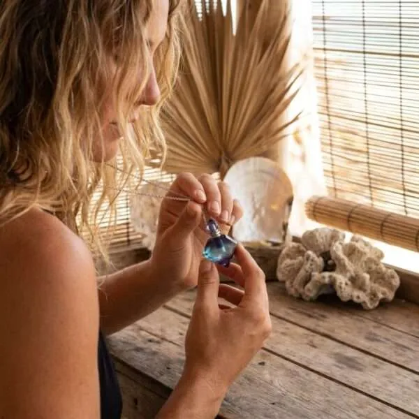 Difusor con piedra natural de fluorita para aceites esenciales o perfume