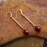 Pendientes largos boho del buen camino con piedras de jaspe rojo