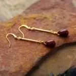 Pendientes largos boho del buen camino con piedras de jaspe rojo