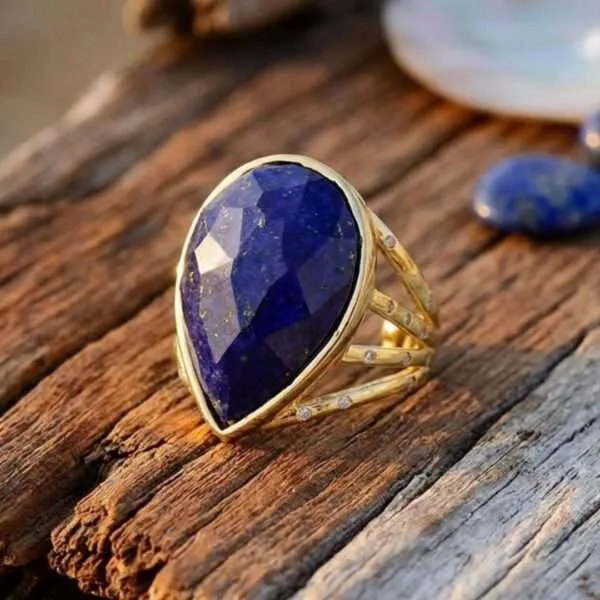 Anillo de la capacidad de percibir el aura con lapislázuli o labradorita