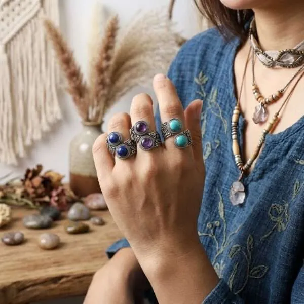 Anillo vintage ajustable del poder de la naturaleza con piedras naturales