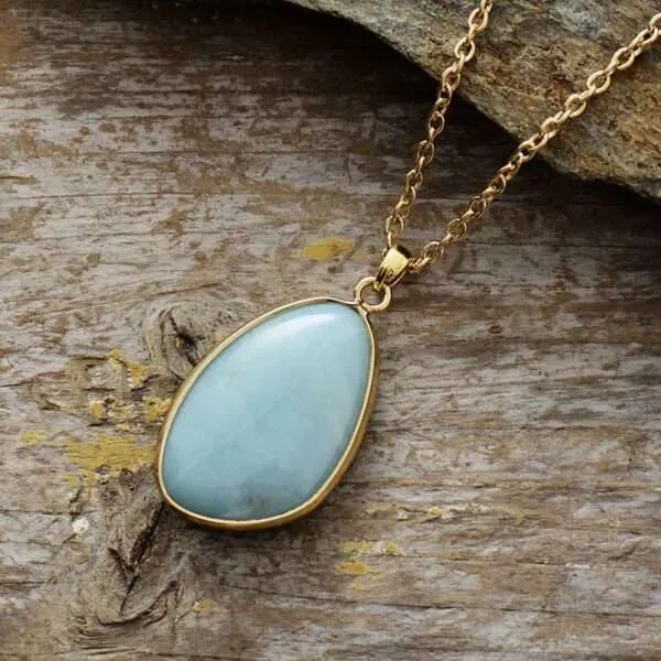 Colgante bohemio chapado en oro de las 4 piedras fundamentales
