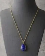 Colgante bohemio chapado en oro de las 4 piedras fundamentales