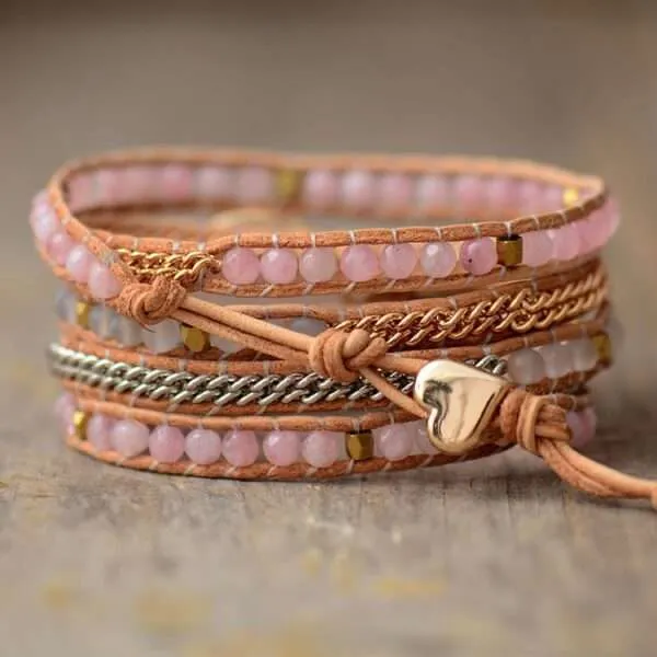 Pulsera boho del amor sin temores con piedras de cuarzo rosa y ónix