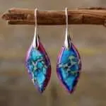 Pendientes boho en forma de hoja de colores con piedras de jaspe