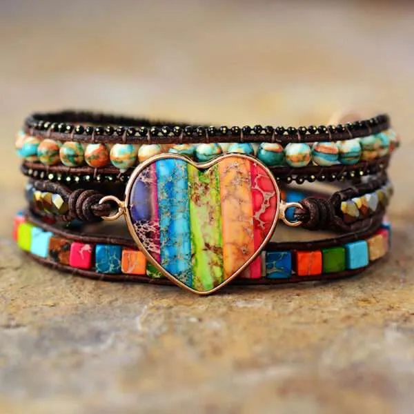 Pulsera hippie de la sinergia y la unión con corazón de jaspe
