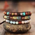 Pulsera de los pueblos nativos americanos con jaspe y cuero
