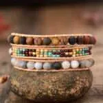 Pulsera de los pueblos nativos americanos con jaspe y cuero