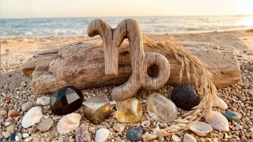 Las 5 Piedras para Capricornio que Deberías Llevar Puestas
