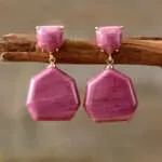 Pendientes alineación del alma con su vibración con rodonita o cuarzo rosa