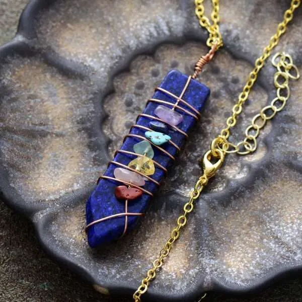 Collar orgonita con piedras generadoras y transmutadoras de energía