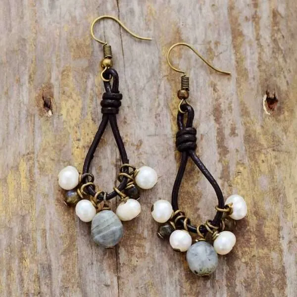 Pendientes del chakra corazón con labradorita y perlas de agua dulce