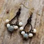 Pendientes del chakra corazón con labradorita y perlas de agua dulce