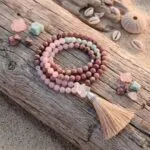 Collar Japa Mala 108 cuentas con amazonita, rodonita, cuarzo rosa y cuarzo cristal