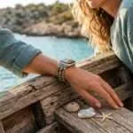 Correa Apple Watch elástica con símbolo OM y piedras de jaspe