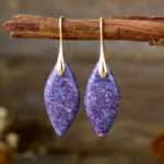 Pendientes bohemios de la nieve que no se deshace con piedras de jaspe
