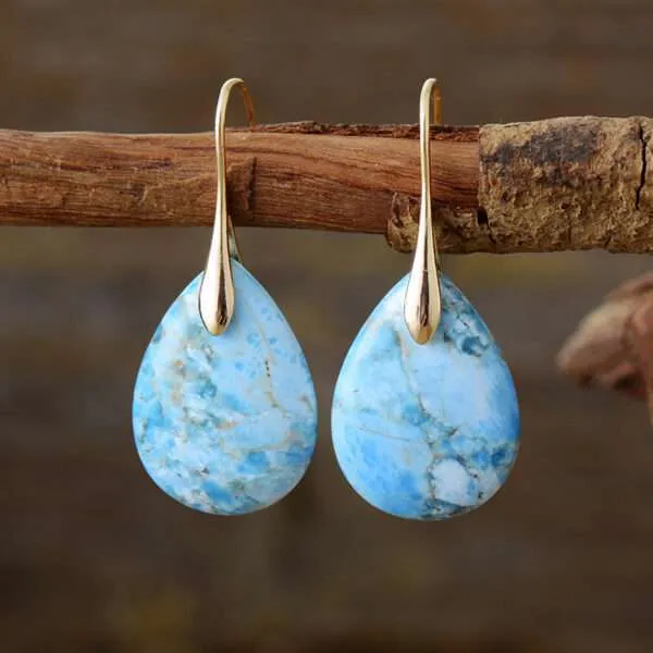 Pendientes boho de las tres piedras oscuritas con apatita, amatista o lapislázuli