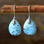 Pendientes boho de las tres piedras oscuritas con apatita, amatista o lapislázuli