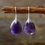 Pendientes boho de las tres piedras oscuritas con apatita, amatista o lapislázuli