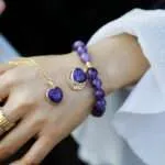Pulsera bonita y bohemia de cuentas de amatista, ónix negro o jaspe