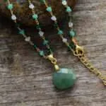 Colgante reconstituyente con piedras de cuarzo rosa, lapislázuli o aventurina