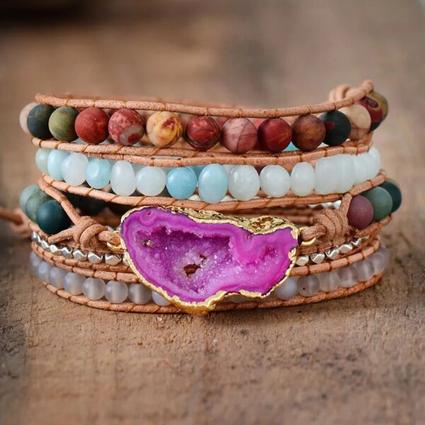 Pulsera del desarrollo de la autenticidad con drusa de cuarzo, jaspe y ónix